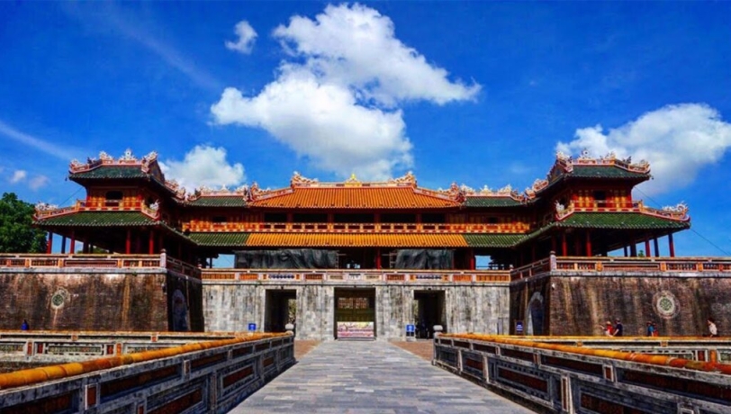 ĐÀ NẴNG - NGŨ HÀNH SƠN - HỘI AN - BÀ NÀ  HUẾ - LA VANG - PHONG NHA