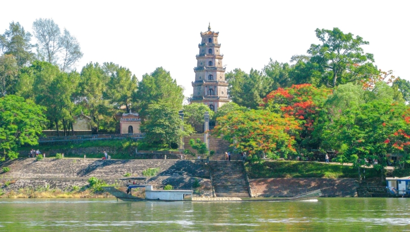 ĐÀ NẴNG - NGŨ HÀNH SƠN - HỘI AN - BÀ NÀ  HUẾ - LA VANG - PHONG NHA