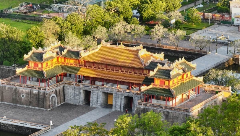 ĐÀ NẴNG - NGŨ HÀNH SƠN - HỘI AN - BÀ NÀ  HUẾ - LA VANG - PHONG NHA